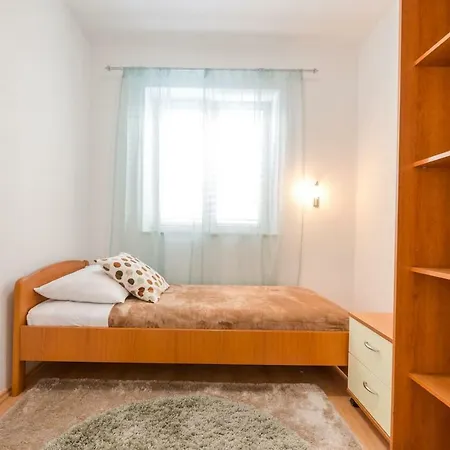 Luxury Tara Apartamento